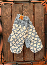 Fair Isle Nordic Mittens