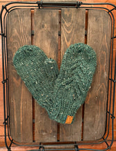 Classic Knit Mittens
