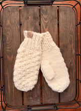 Classic Knit Mittens