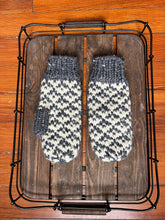 Fair Isle Nordic Mittens