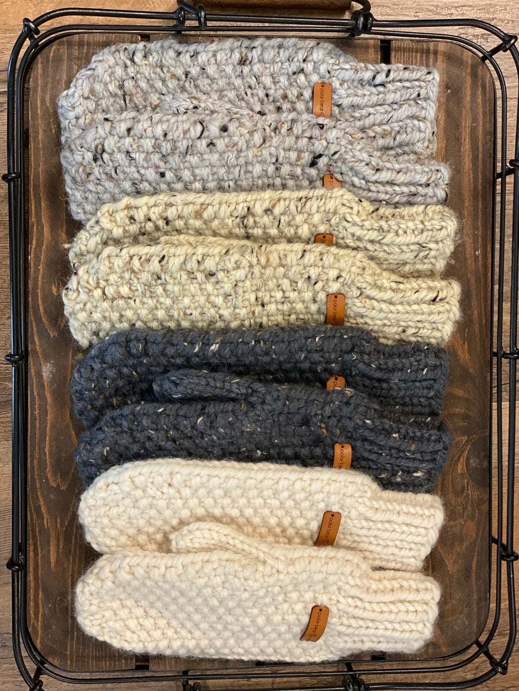 Classic Knit Mittens